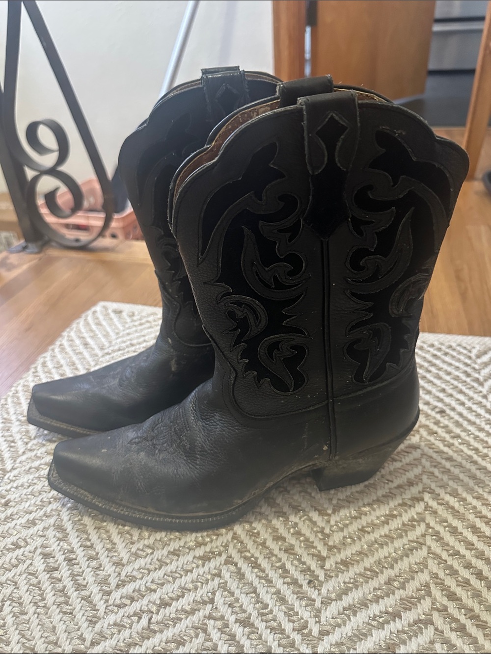 Ariat Classic Black Women's Western Boots